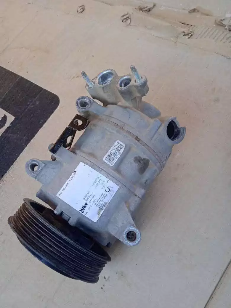 كومبريسار سيارة بيجو 308